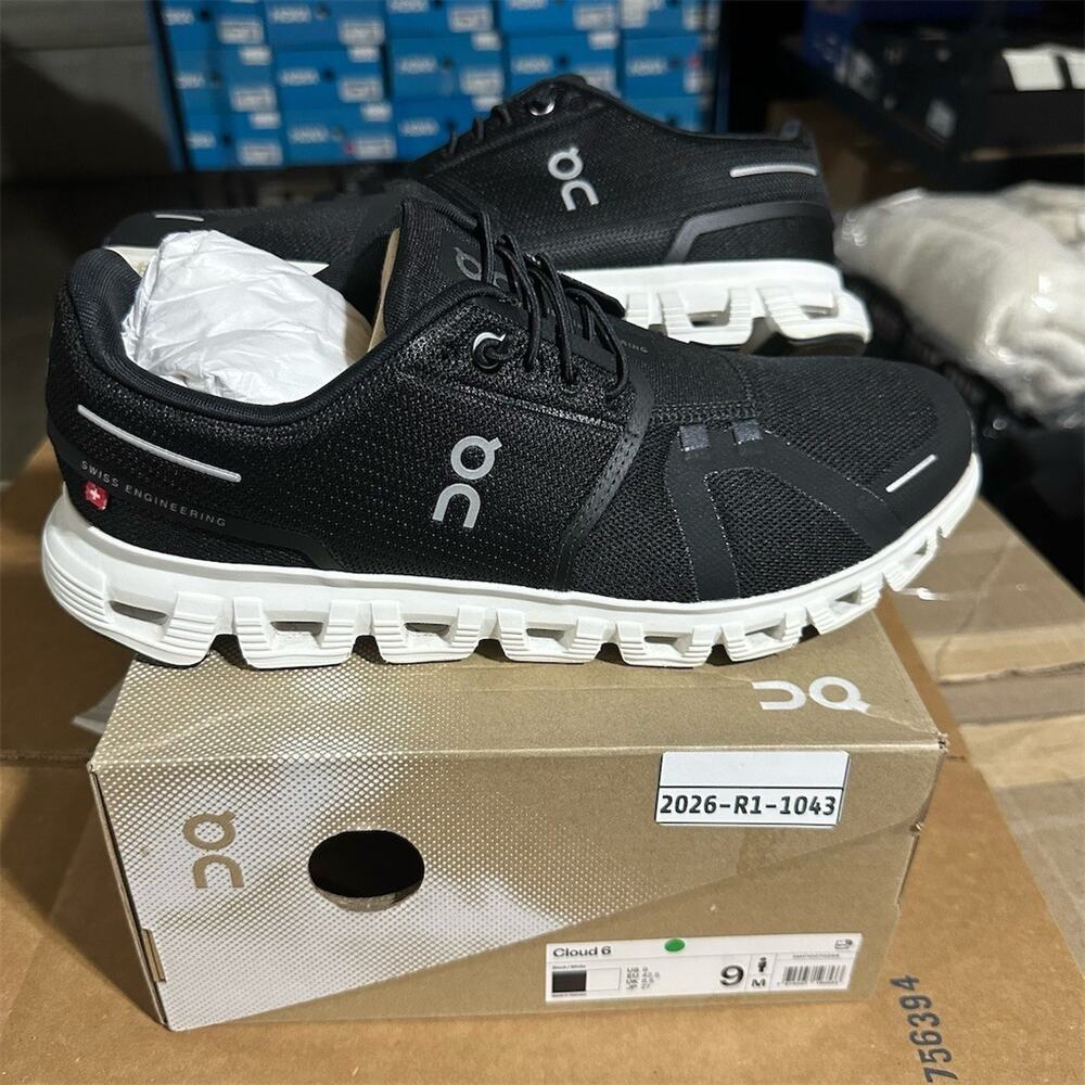 On Running Cloud 6 'Black/White' Running Sneakers | Men's Size 9 | EUC